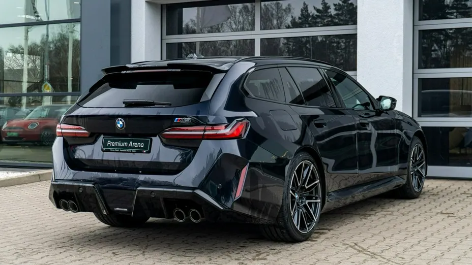 BMW M5 -