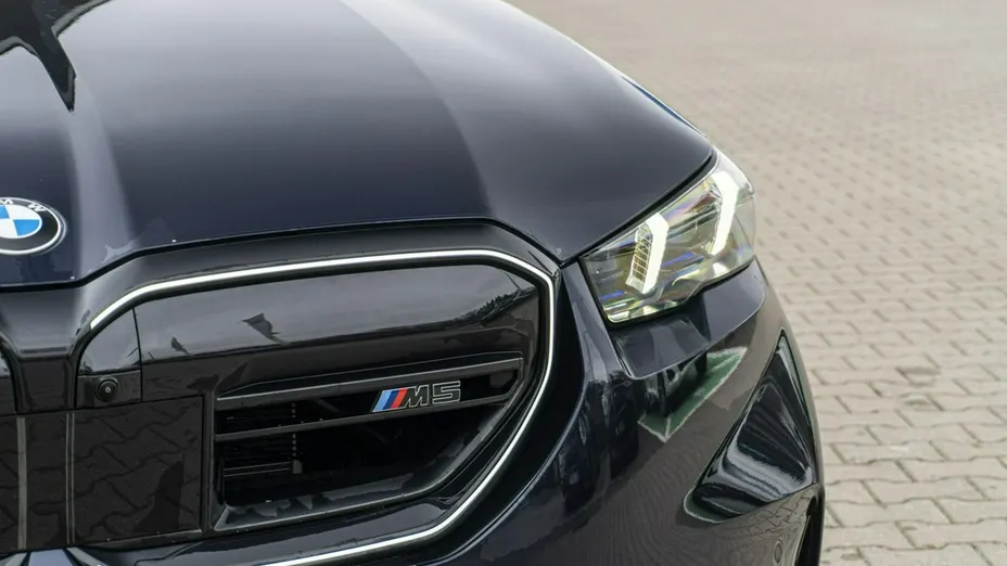 BMW M5 -