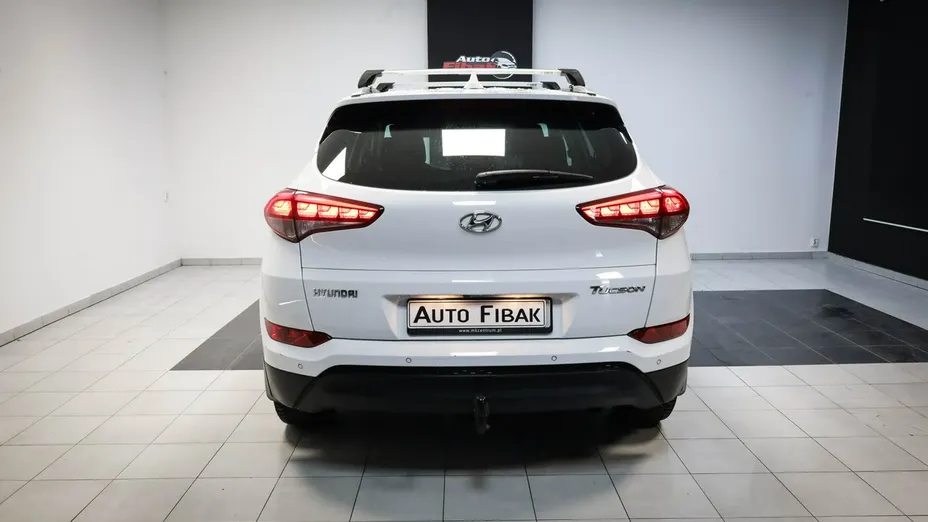 HYUNDAI Tucson -