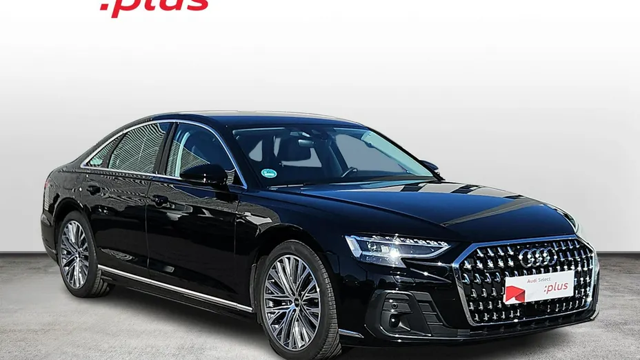 AUDI A8 -