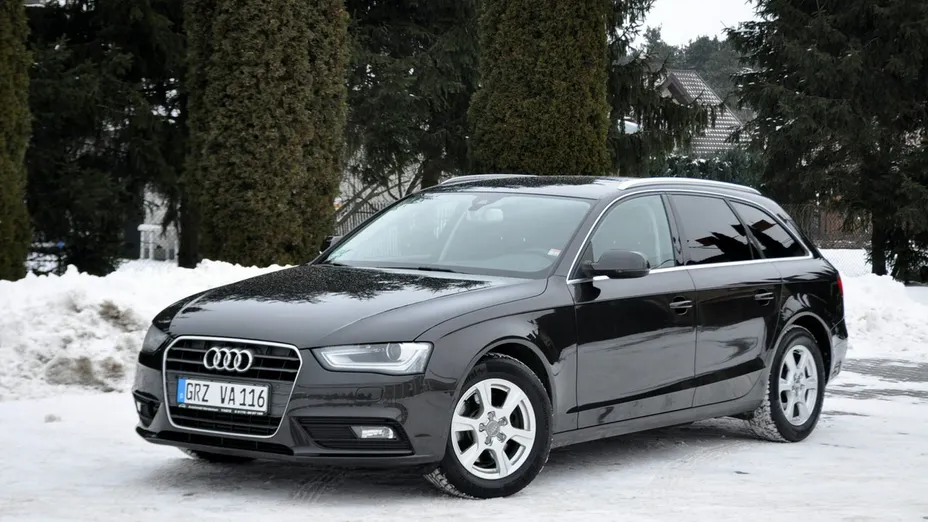 AUDI A4 -