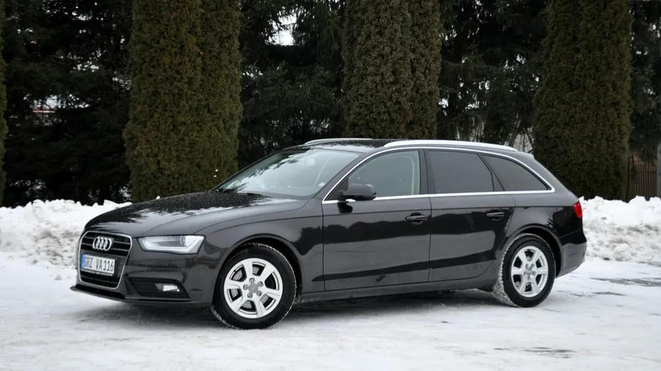 AUDI A4 -