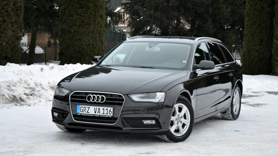 AUDI A4 -