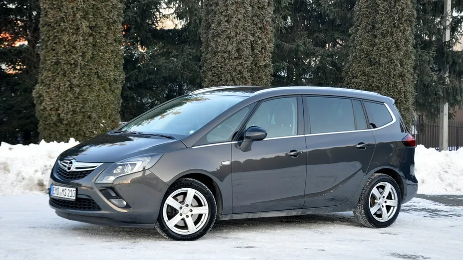 OPEL Zafira -