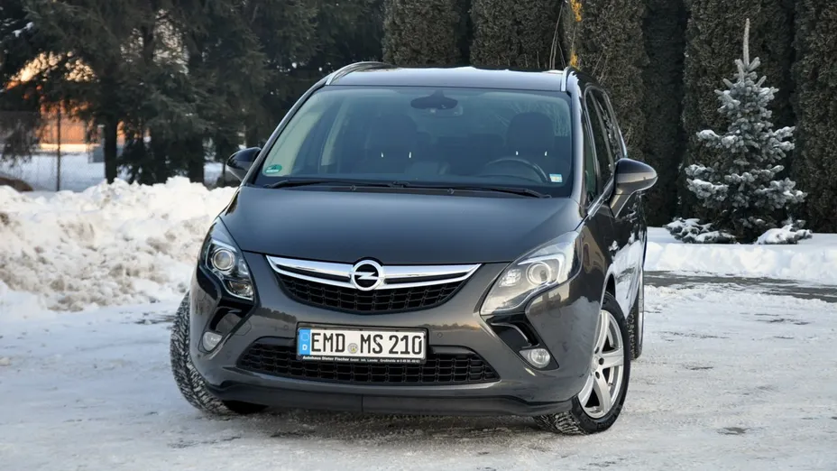 OPEL Zafira -