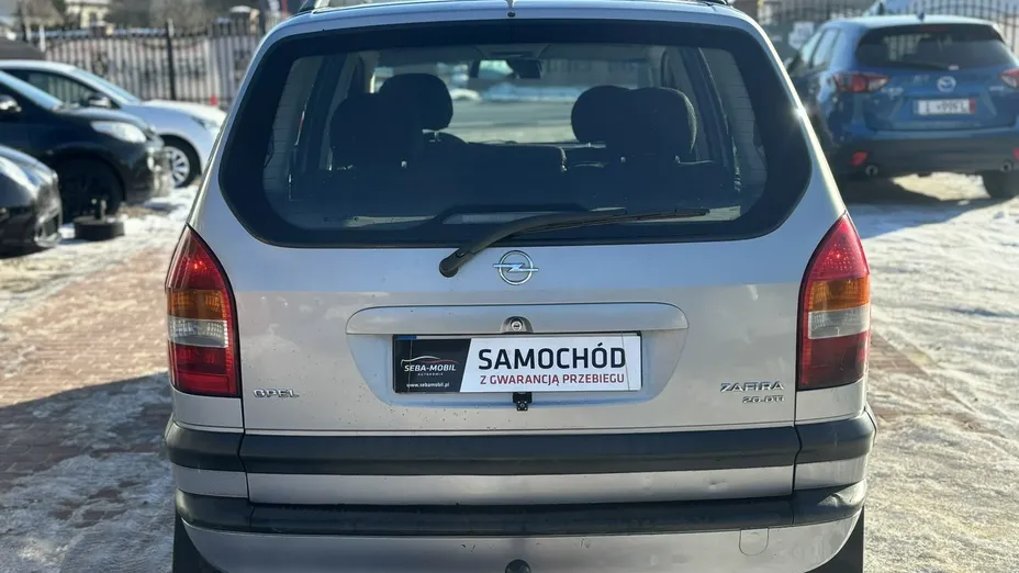 OPEL Zafira -