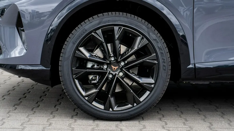 CUPRA Formentor -