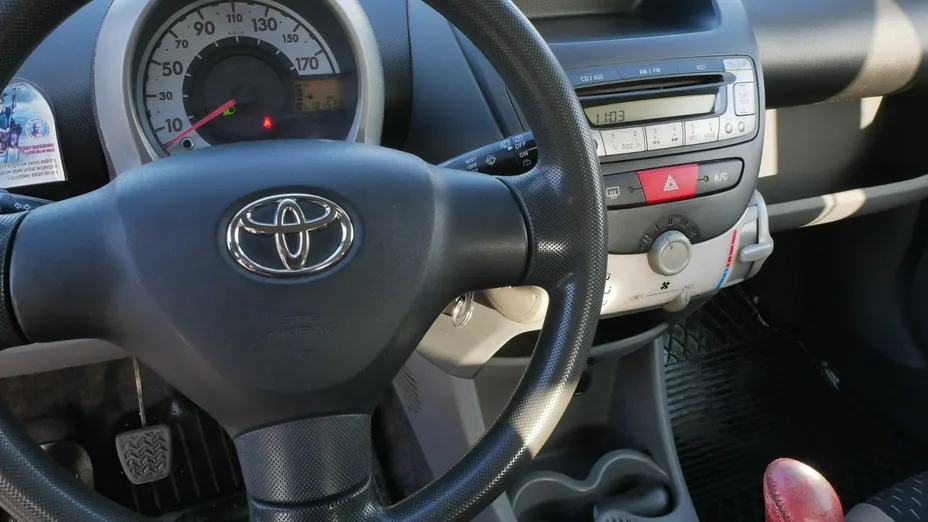 TOYOTA Aygo -