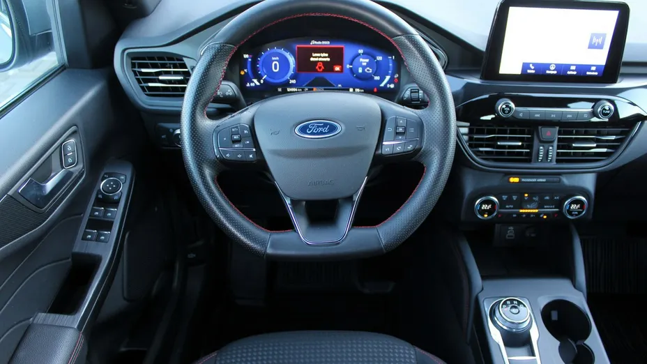 FORD Kuga -