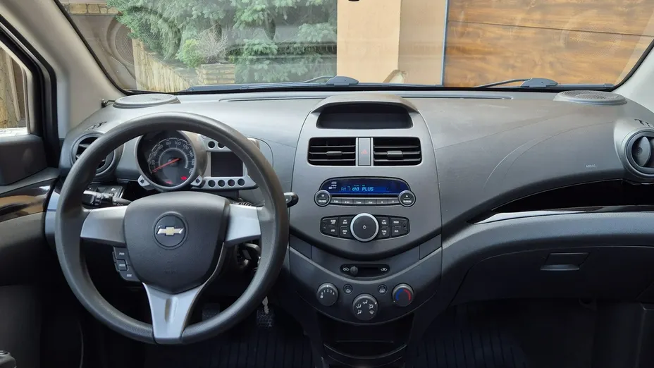 CHEVROLET Spark -