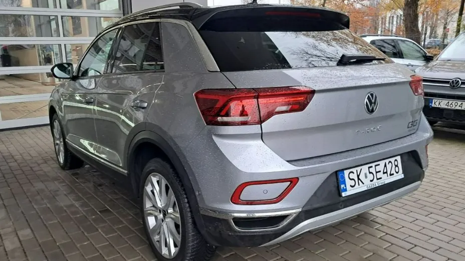 VOLKSWAGEN T-ROC -