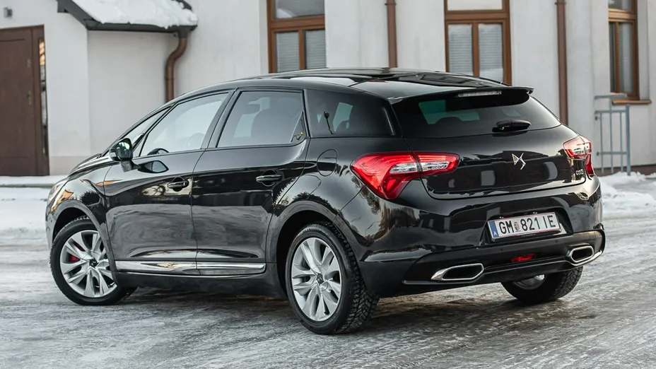 CITROEN DS5 -