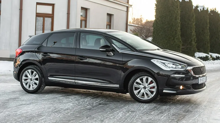 CITROEN DS5 -