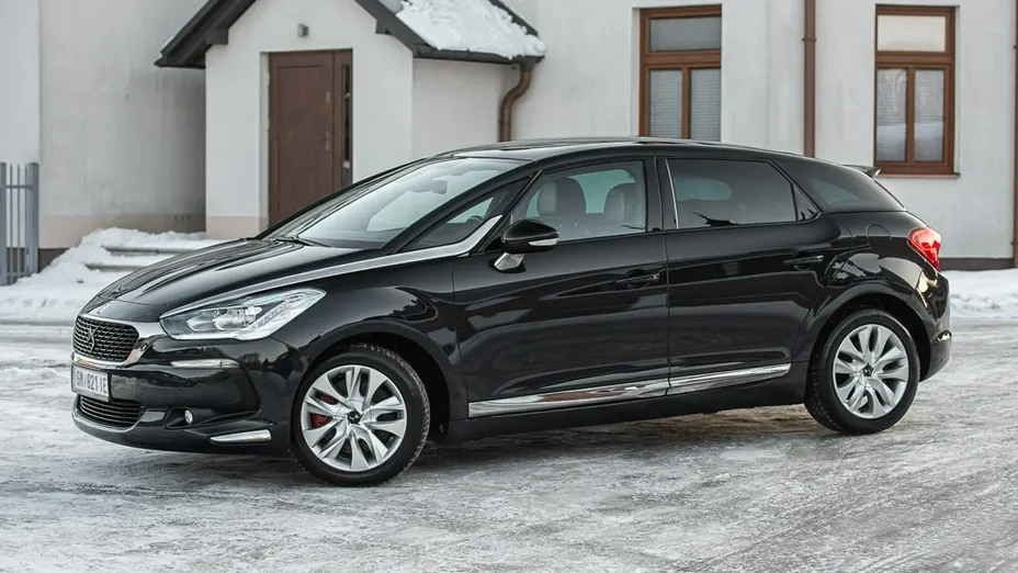CITROEN DS5 -