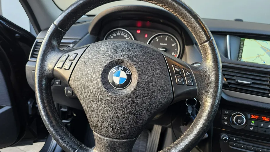 BMW X1 -