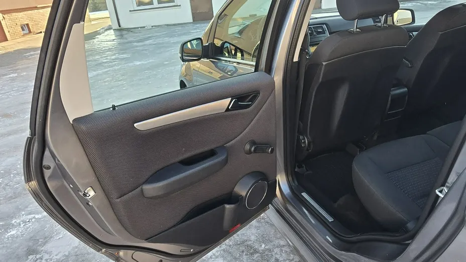 MERCEDES-BENZ B Klasa -