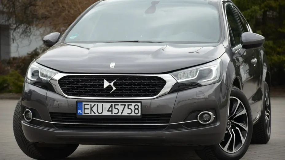 CITROEN DS4 -