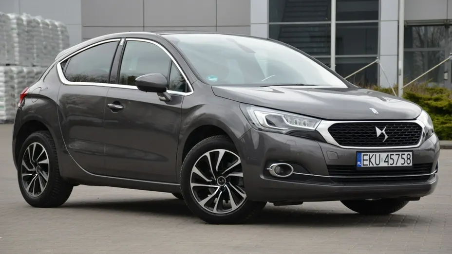 CITROEN DS4 -