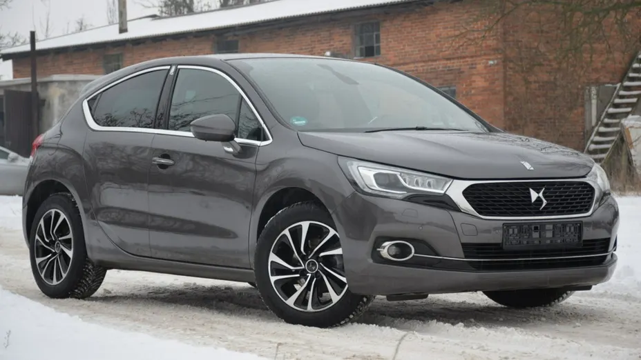 CITROEN DS4 -