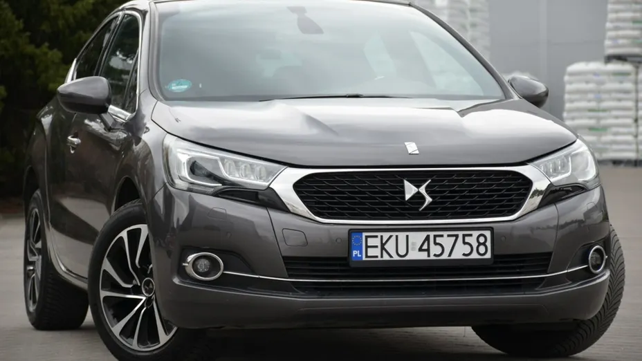 CITROEN DS4 -