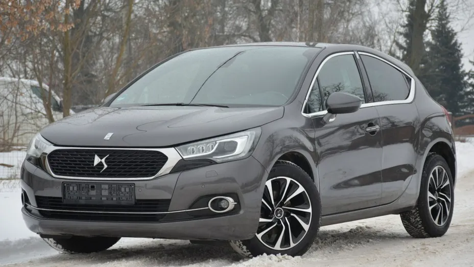 CITROEN DS4 -