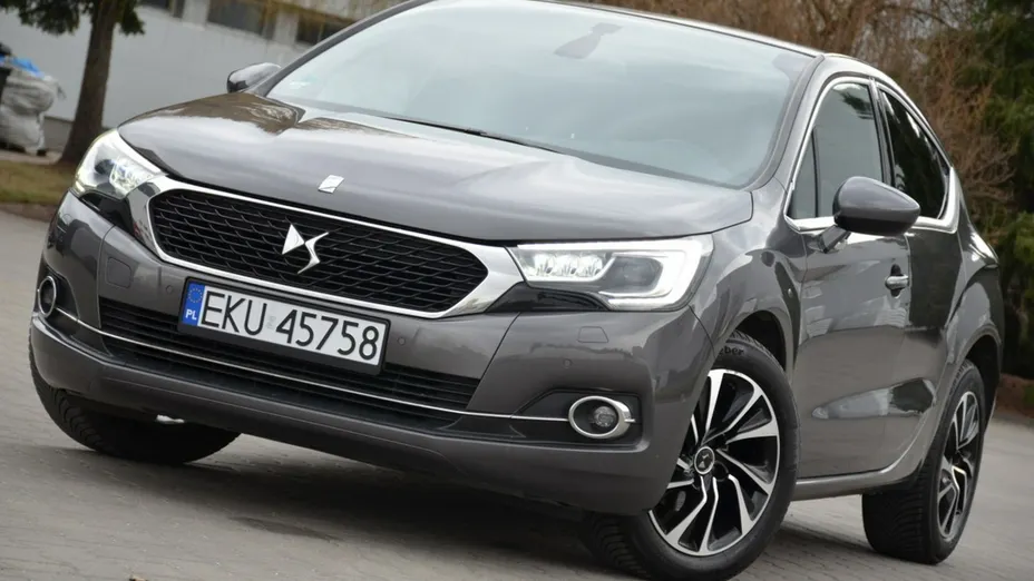 CITROEN DS4 -