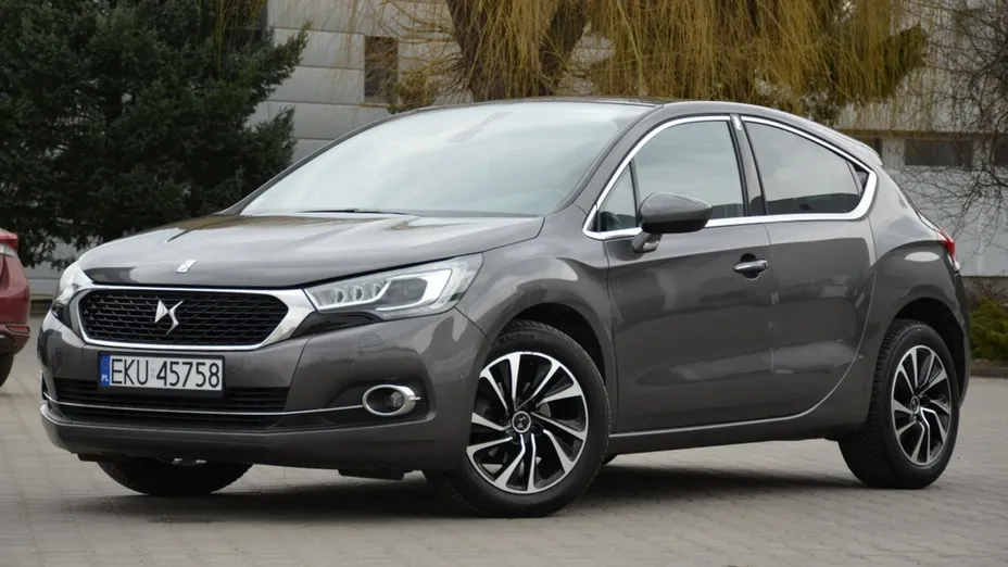 CITROEN DS4 -