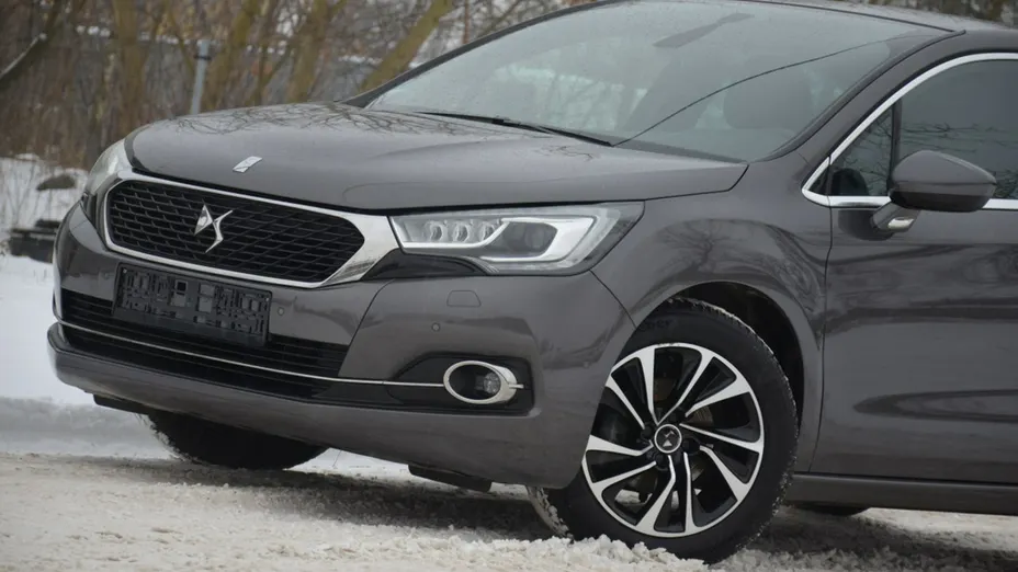 CITROEN DS4 -