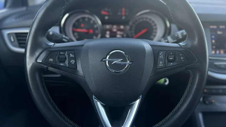 OPEL Astra -