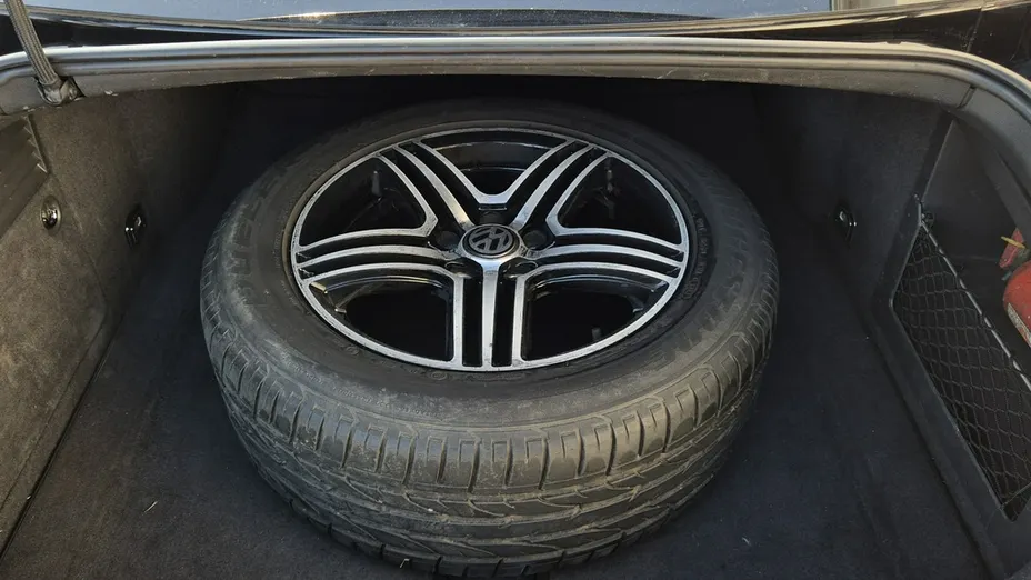 VOLKSWAGEN Phaeton -