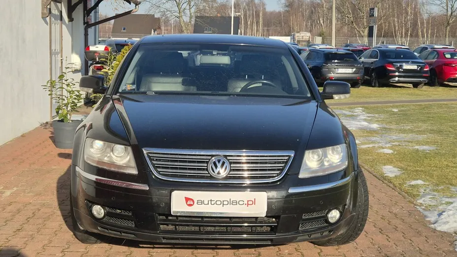VOLKSWAGEN Phaeton -