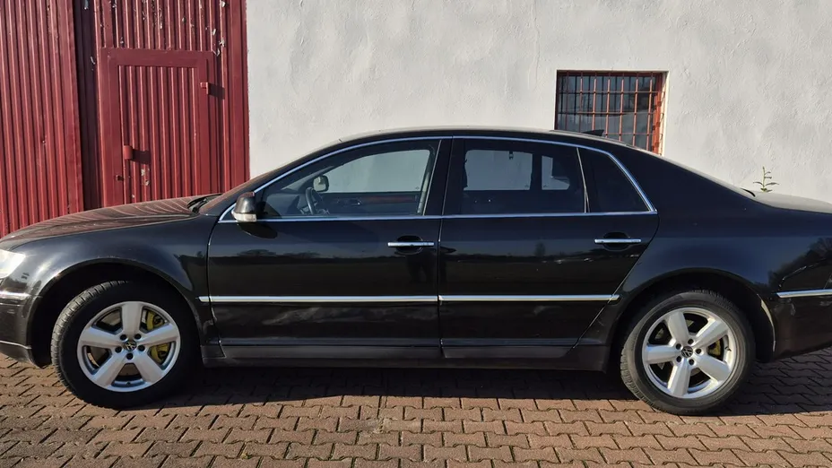 VOLKSWAGEN Phaeton -