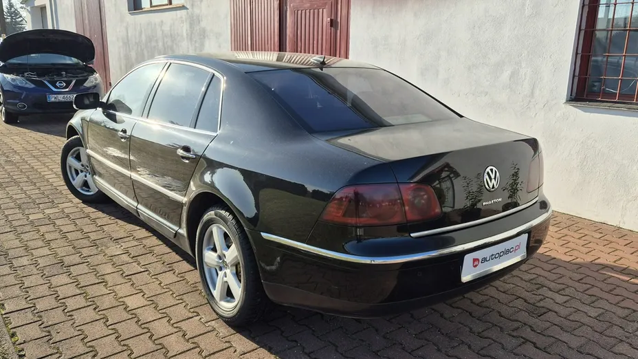 VOLKSWAGEN Phaeton -