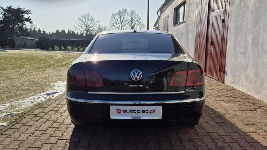 VOLKSWAGEN Phaeton -