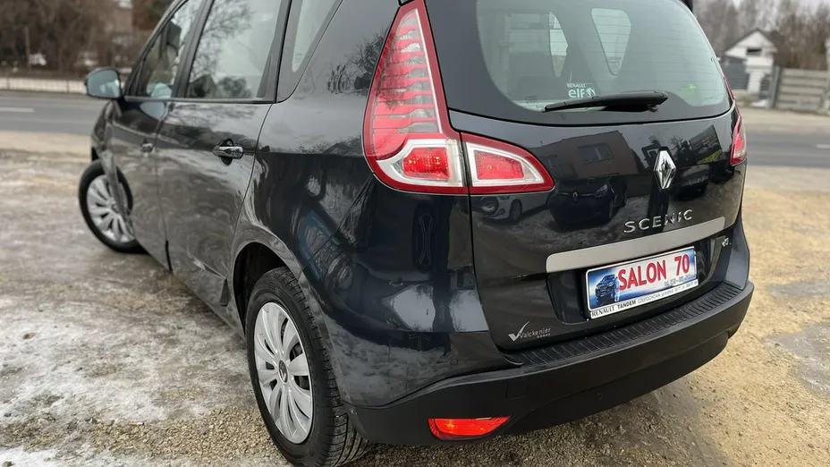 RENAULT Scenic -