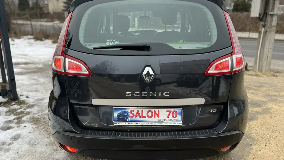 RENAULT Scenic -