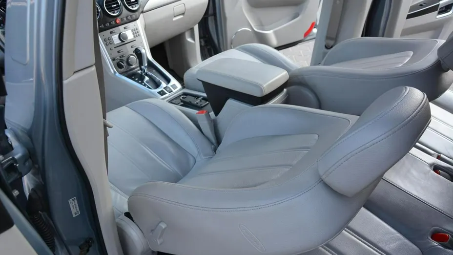 OPEL Antara -