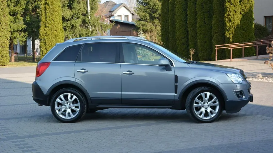 OPEL Antara -