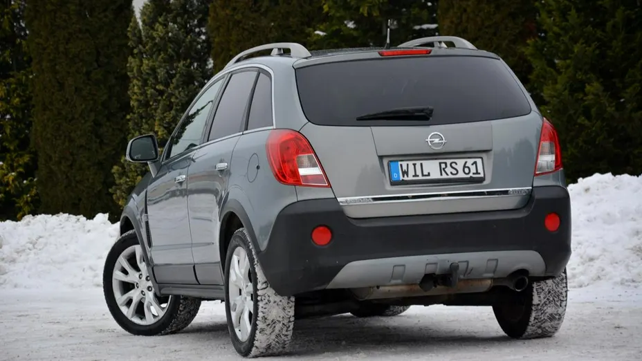 OPEL Antara -
