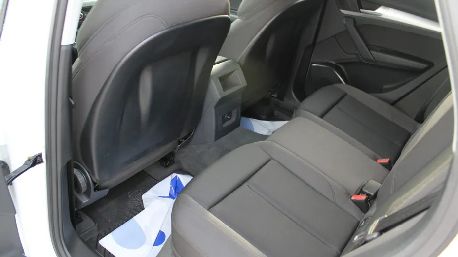 AUDI Q5 -