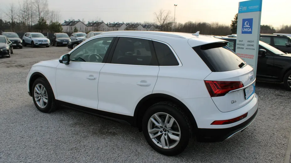 AUDI Q5 -