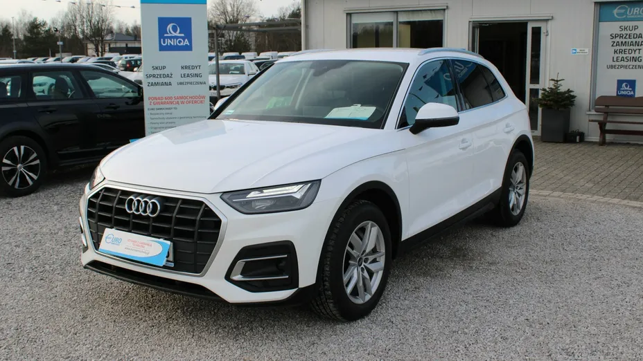AUDI Q5 -
