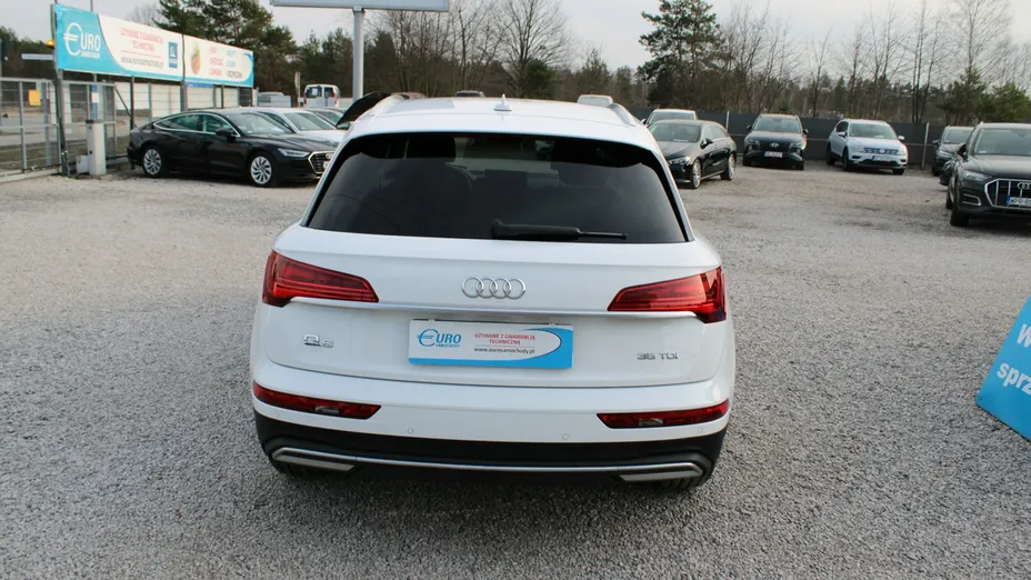 AUDI Q5 -