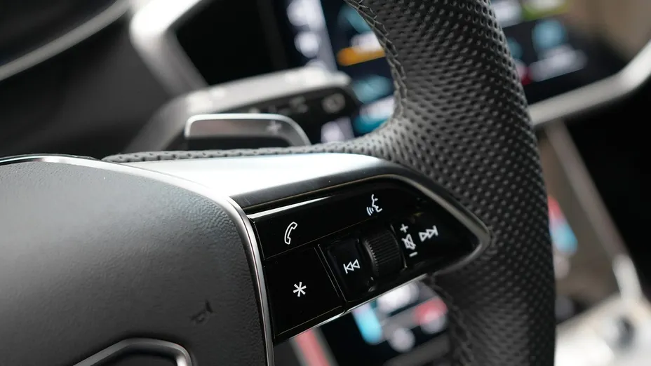 AUDI A6 A6 55 TFSI e PHEV Quattro S Line S tronic