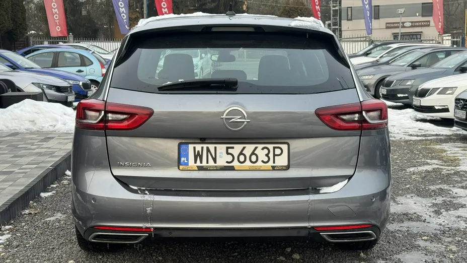 OPEL Insignia -