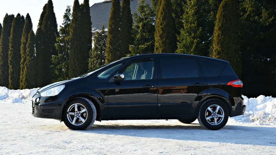 FORD S-MAX -