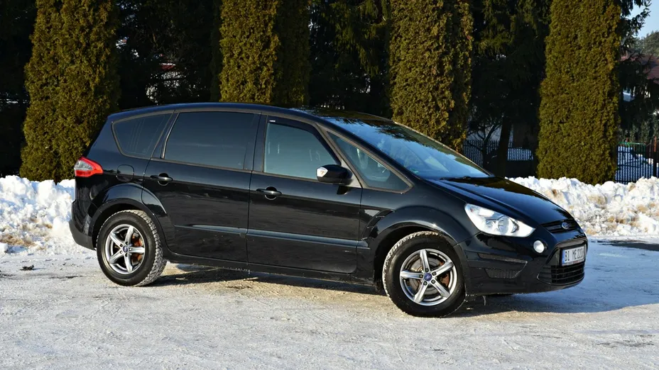 FORD S-MAX -