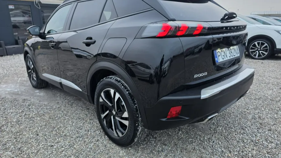 PEUGEOT 2008 -
