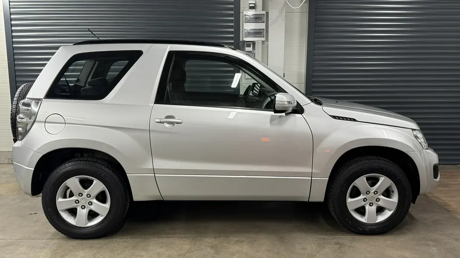 SUZUKI Grand Vitara -