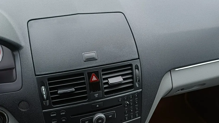 MERCEDES-BENZ C Klasa -